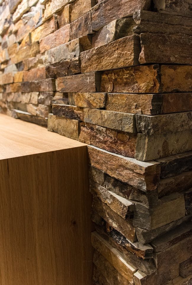 Naturstein im Bad in Melk